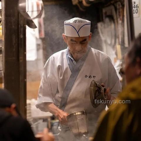 月底财政紧缩下消费新趋势预测